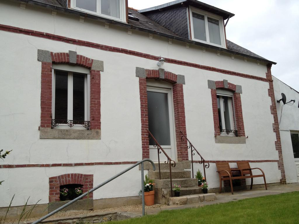 Ploumilliau House别墅 外观 照片